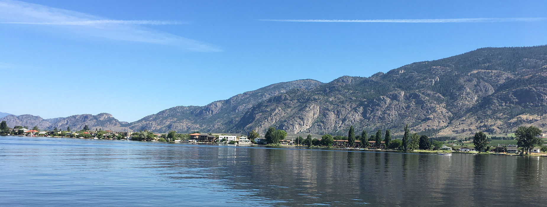 EasyGo Holidays offers a fabulous alternative to hotel living when you are visiting the Okanagan Valley.